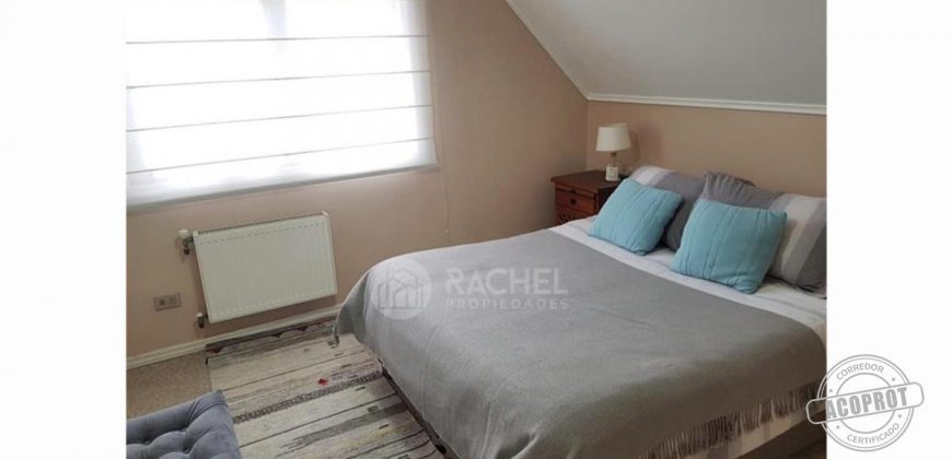 SE VENDE PRECIOSA Y AMPLIA CASA REMODELADA EN BARRIO INGLES