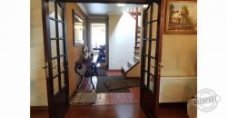 SE VENDE PRECIOSA Y AMPLIA CASA REMODELADA EN BARRIO INGLES