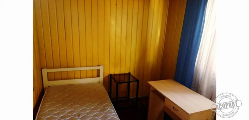 SE VENDE GRAN CASA CON 8 DORMITORIOS EN CALLE INGLATERRA