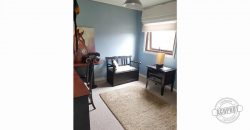 SE VENDE PRECIOSA Y AMPLIA CASA REMODELADA EN BARRIO INGLES