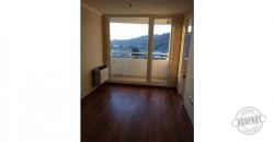 Se vende lindo departamento a pasos de Hospital y Av. Alemania