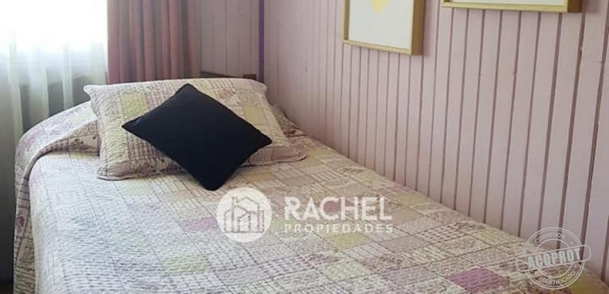 Se vende casa esquina en villa Trianon