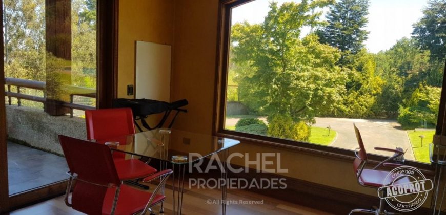 SE VENDE MARAVILLOSA CASA DE LUJO SECTOR PRIVILEGIADO -TEMUCO