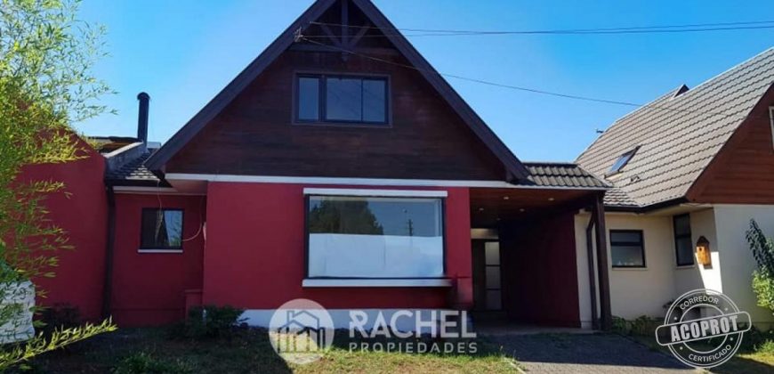 SE VENDE LINDA CASA AMPLIADA Y REMODELADA – LOMAS DE MIRASUR