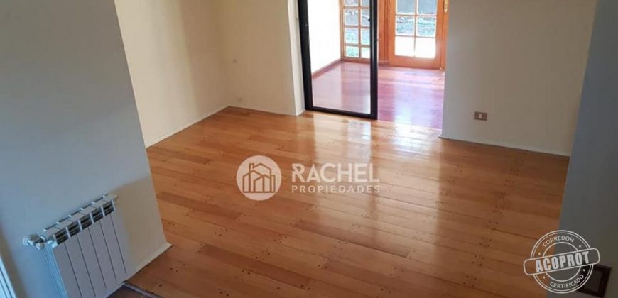 SE VENDE LINDA CASA AMPLIADA Y REMODELADA – LOMAS DE MIRASUR