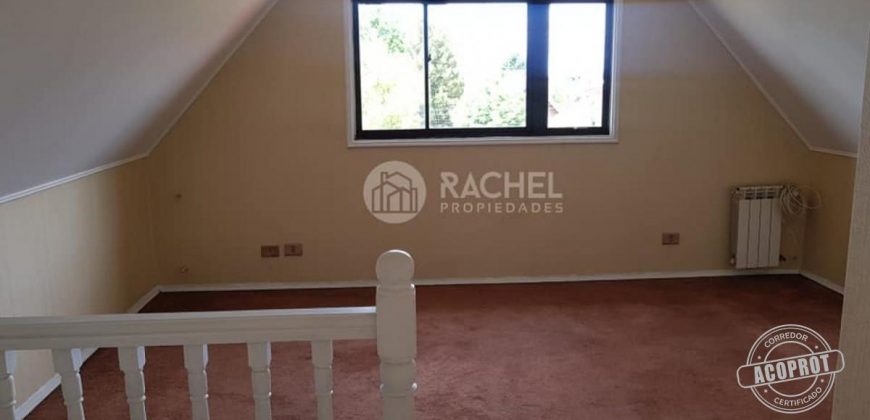 SE VENDE LINDA CASA AMPLIADA Y REMODELADA – LOMAS DE MIRASUR
