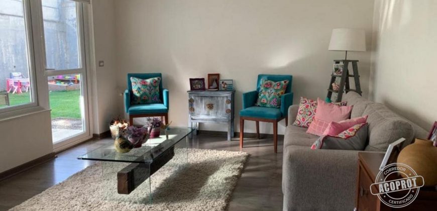 linda casa, semi nueva en inmejorables condiciones