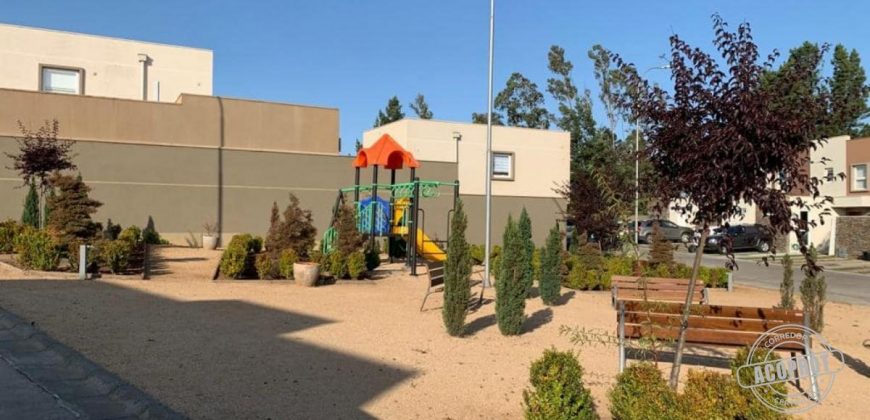 linda casa, semi nueva en inmejorables condiciones