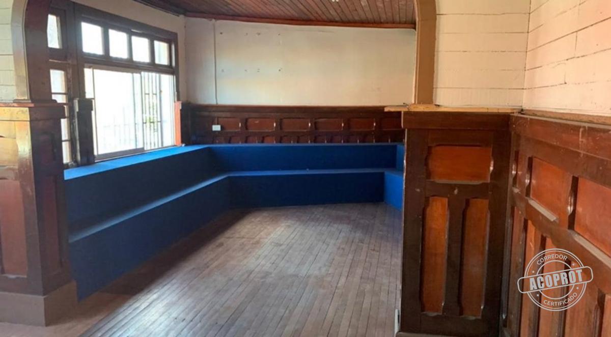 Propiedad COMERCIAL sector :Barros Arana en Temuco