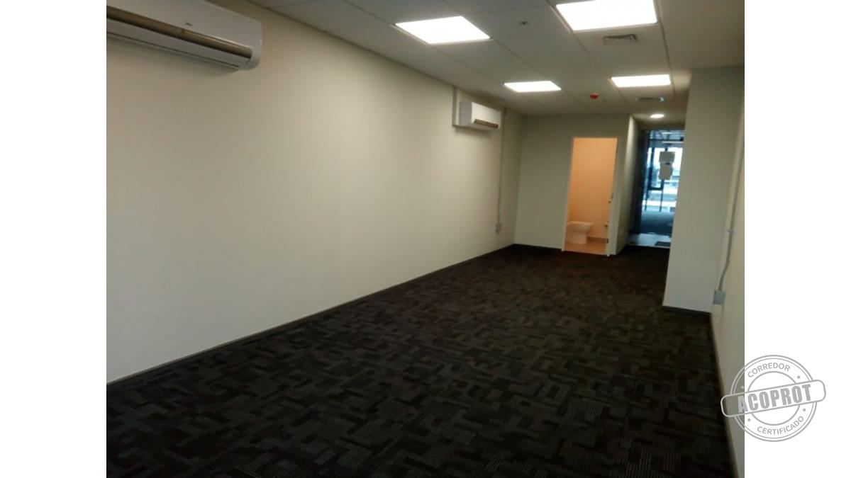 ARRIENDO OFICINAS EDIFICIO PASEO DE LAS ARTES C/ ESTACIONAMIENTO