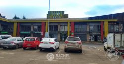 SE ARRIENDAN EXCELENTES LOCALES COMERCIALES EN STRIP CENTER