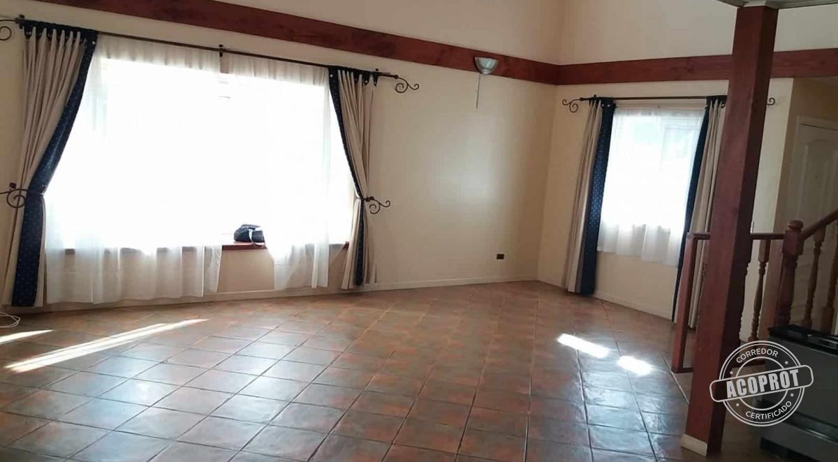 Venta de Casa con 5d en Ciudad Primavera, Vilcún