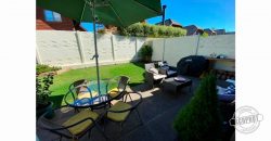 SE VENDE LUMINOSA CASA EN CONDOMINIO