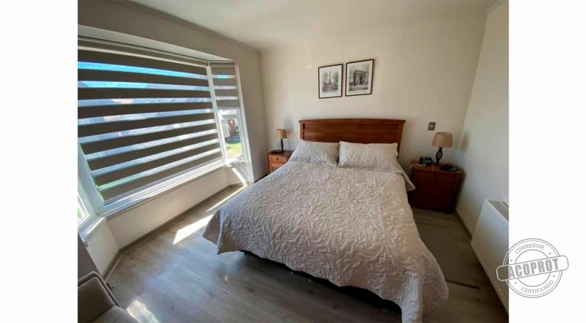 SE VENDE LUMINOSA CASA EN CONDOMINIO