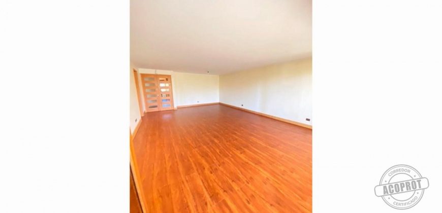 SE VENDE HERMOSO DEPTO COMPLETAMENTE REMODELADO EN EDIFICIO BRANDENBURG