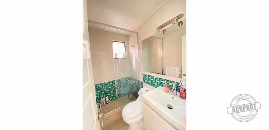 SE VENDE LINDA CASA EXCELENTE UBICACIÓN Y CONECTIVIDAD