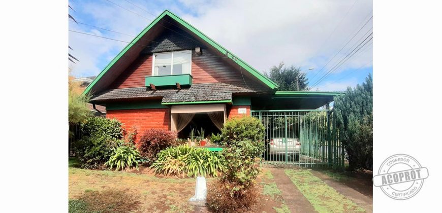 SE VENDE EXCELENTE PROPIEDAD CON UN GRAN SITIO Y UBICACIÓN