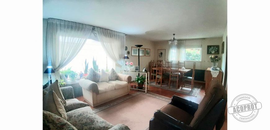 SE VENDE EXCELENTE PROPIEDAD CON UN GRAN SITIO Y UBICACIÓN