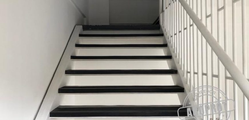 MODERNO Y AMPLIO LOCAL COMERCIAL