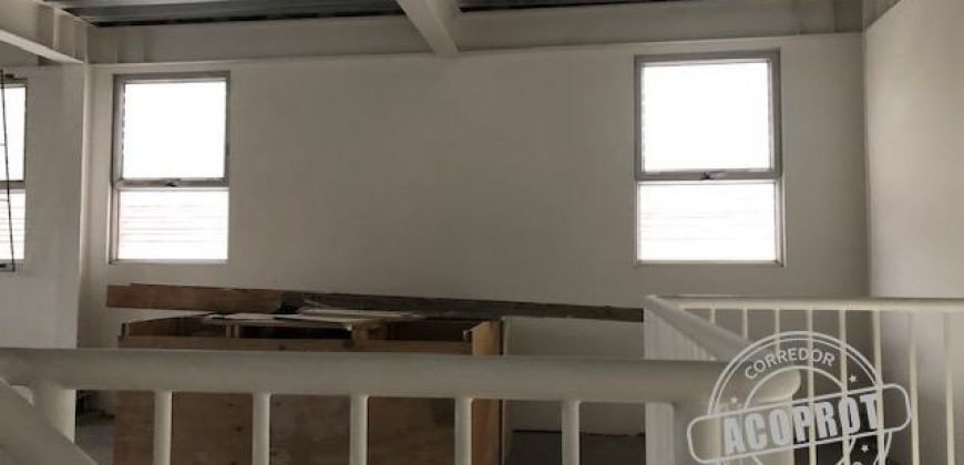 MODERNO Y AMPLIO LOCAL COMERCIAL