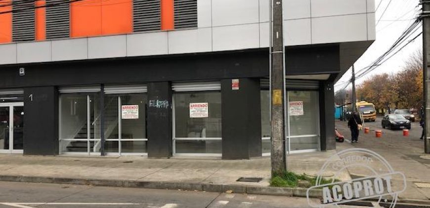 MODERNO Y AMPLIO LOCAL COMERCIAL