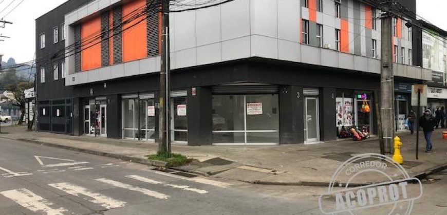 MODERNO Y AMPLIO LOCAL COMERCIAL