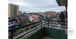 SE VENDE ACOGEDOR DEPARTAMENTO EDIFICIO SIMÓN V