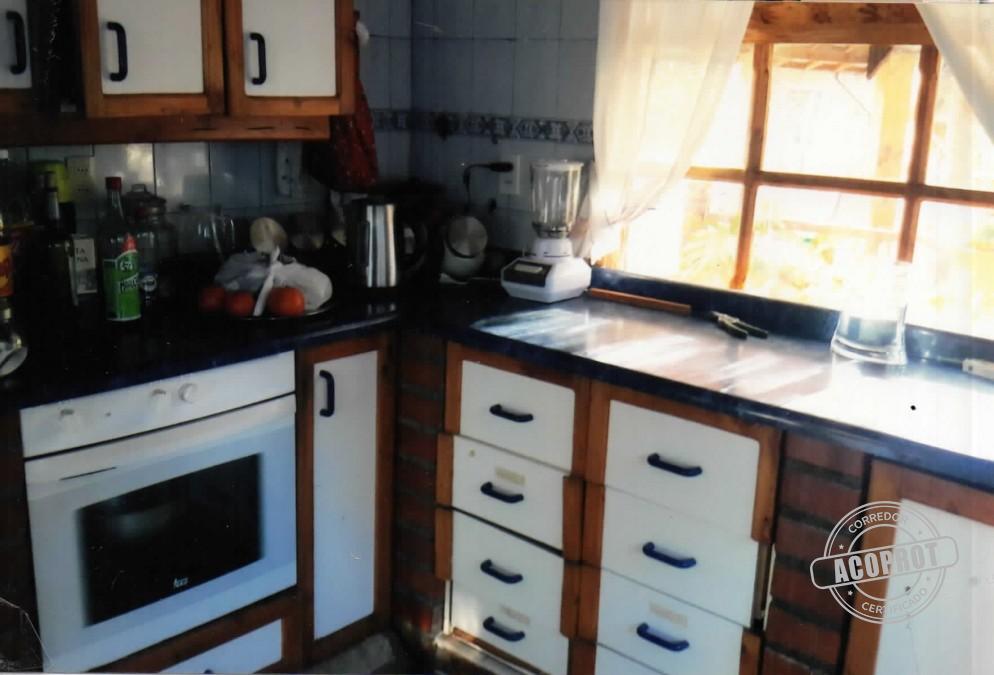Parcela de agrado y casa 2 pisos estilo Italo-americana