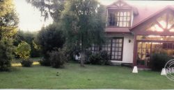 Parcela de agrado y casa 2 pisos estilo Italo-americana