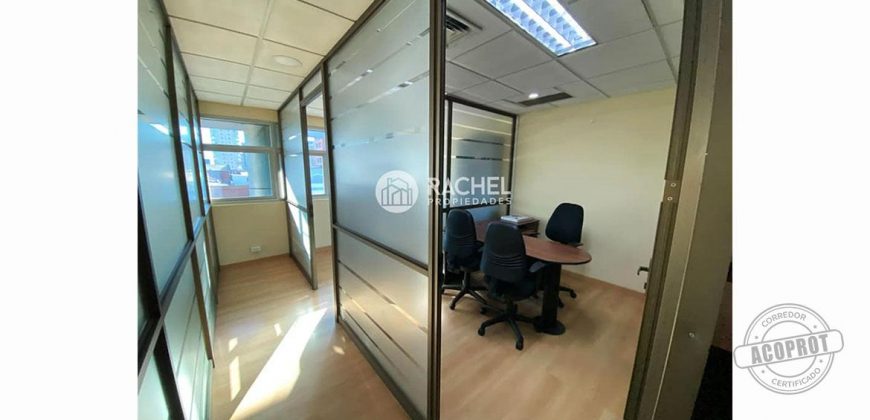 SE ARRIENDA AMPLIA OFICINA PLENO CENTRO DE TEMUCO