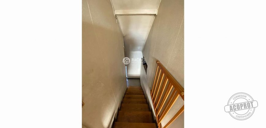 SE VENDE CASA CON GRAN TERRENO AVDA SAN MARTÍN