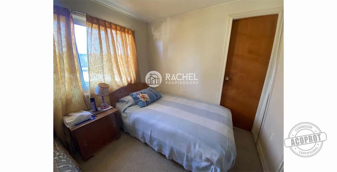 SE VENDE CASA CON GRAN TERRENO AVDA SAN MARTÍN