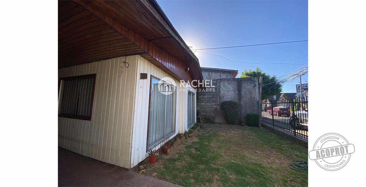 SE VENDE CASA CON GRAN TERRENO AVDA SAN MARTÍN