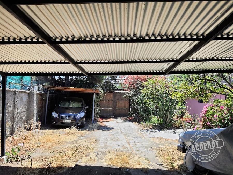 Vendo Casa con Terreno Amplio en Recoleta – Santiago