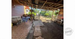 SE VENDE ACOGEDORA Y APACIBLE CASA-QUINTA
