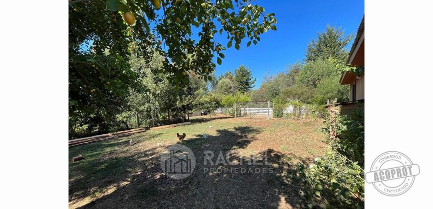 SE VENDE ACOGEDORA Y APACIBLE CASA-QUINTA