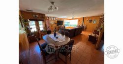 SE VENDE ACOGEDORA Y APACIBLE CASA-QUINTA