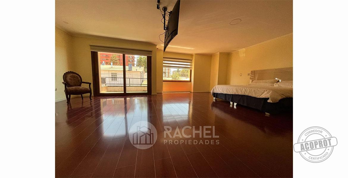 SE VENDE AMPLIA CASA RECIÉN CONSTRUIDA