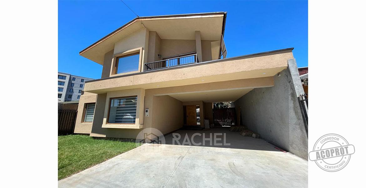 SE VENDE AMPLIA CASA RECIÉN CONSTRUIDA