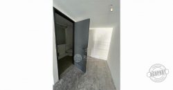 SE ARRIENDA LOCAL COMERCIAL NUEVO EN EDIFICIO 2 K
