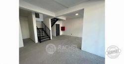 SE ARRIENDA LOCAL COMERCIAL NUEVO EN EDIFICIO 2 K