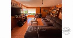 SE VENDE ACOGEDORA Y APACIBLE CASA-QUINTA