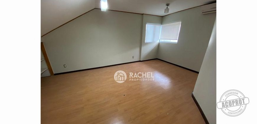SE VENDE PROPIEDAD RECIÉN REMODELADA USO COMERCIAL SECTOR INGLATERRA