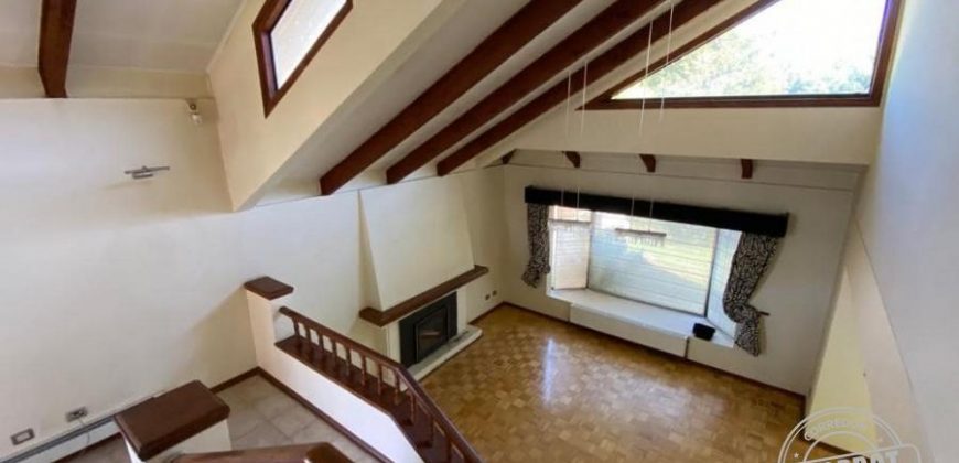 Se Arrienda Linda casa Comercial ubicada en sector Barrio Inglés