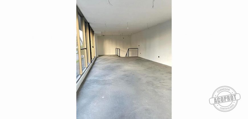 SE ARRIENDA NUEVO LOCAL COMERCIAL SECTOR HOCHSTETTER
