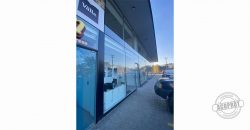 SE ARRIENDA GRAN LOCAL COMERCIAL EN ATRACTIVO POLO COMERCIAL