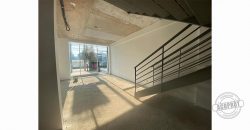 SE ARRIENDA LOCAL COMERCIAL NUEVO EXCELENTE VITRINA CON GRAN FLUJO