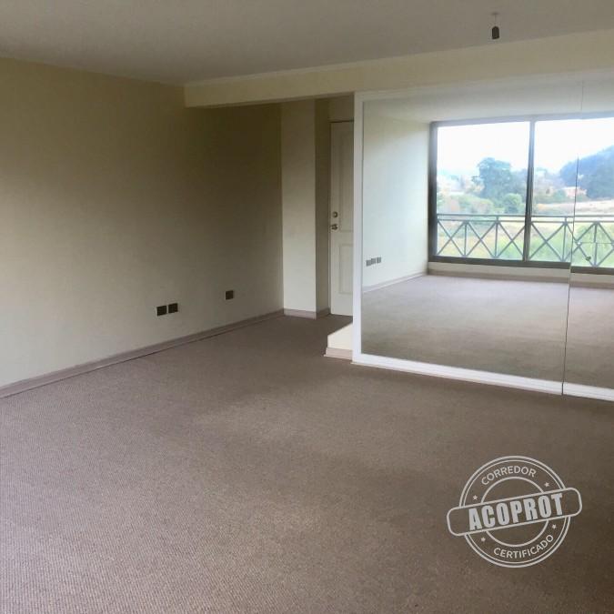 Vende departamento dúplex, salida Norte