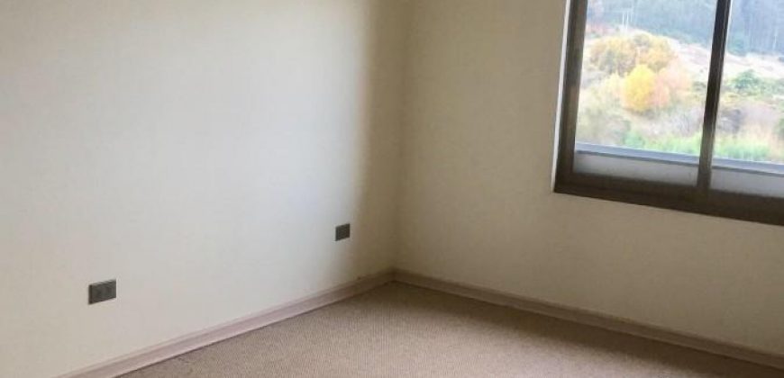 Vende departamento dúplex, salida Norte