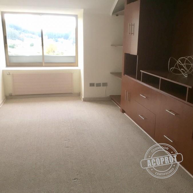 Vende departamento dúplex, salida Norte